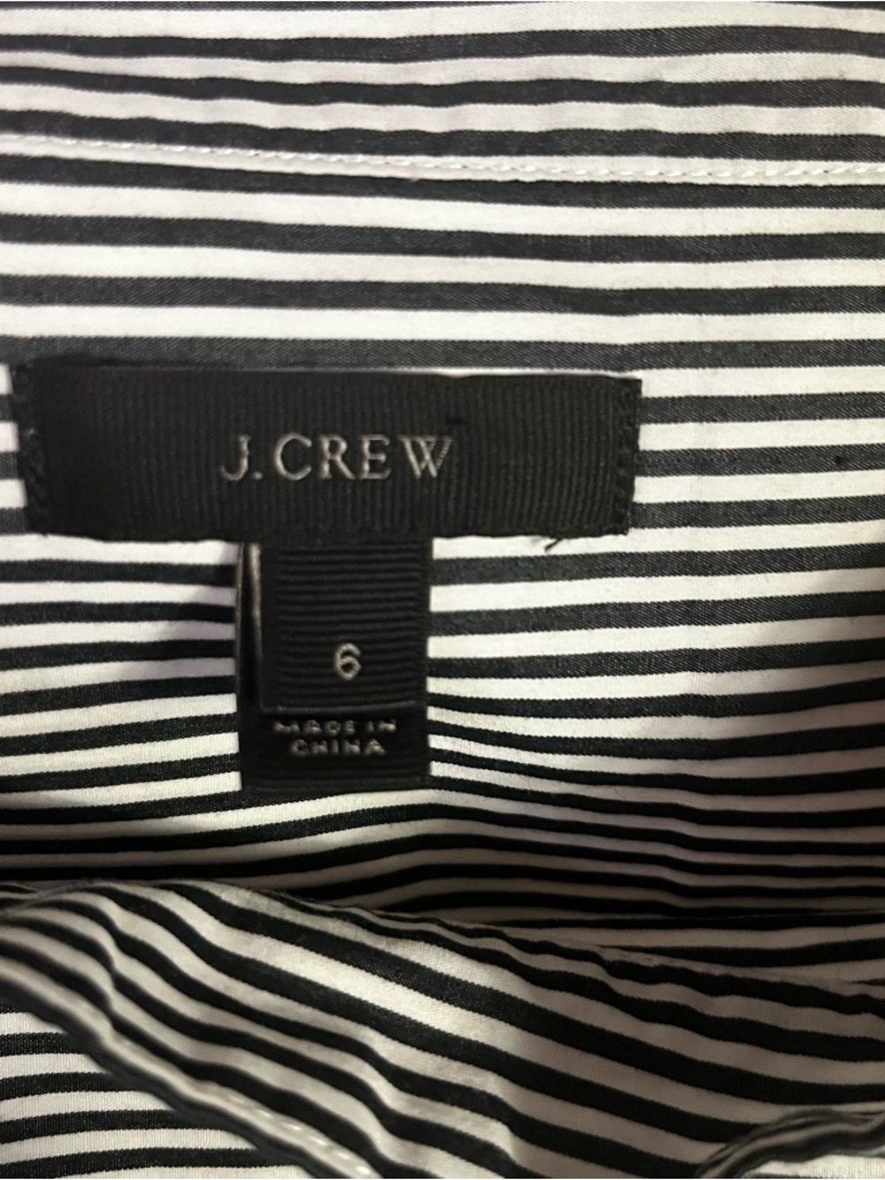 J.Crew Black White Striped Funnelneck Button Shoulder High Low Hem Shirt Size 6 - Picture 2 of 5